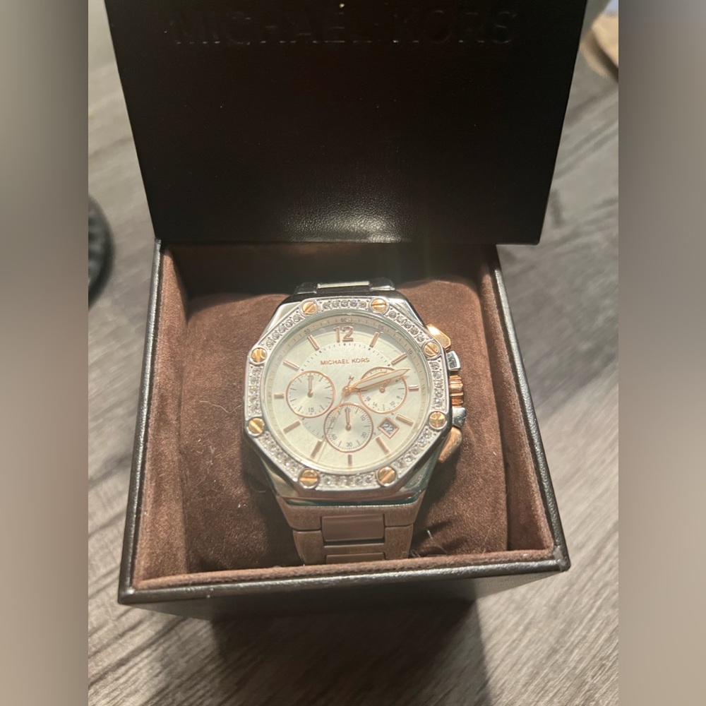 Michael kors watch